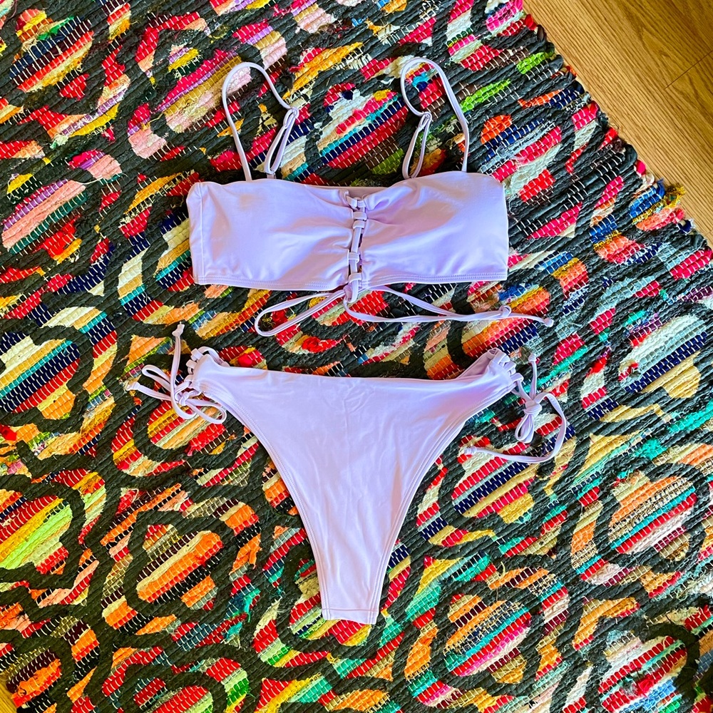 NEW Lavender bikini 2 piece bathing suit medium high cut leg all adjustable soft